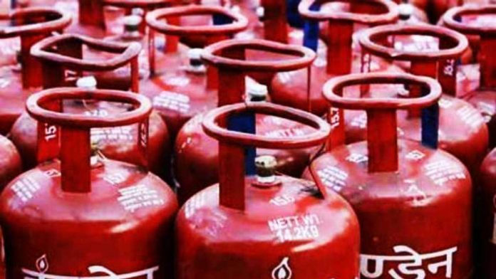 lpg-customers-big-relief-choice-deciding-which-distributors-they-want-lpg-refill –news-update