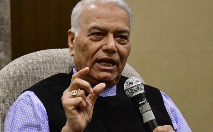 oppostion-selected-yashwant-sinha-for-presidential-candidate-2022-know-his-political-career-after-ias-post-update-today