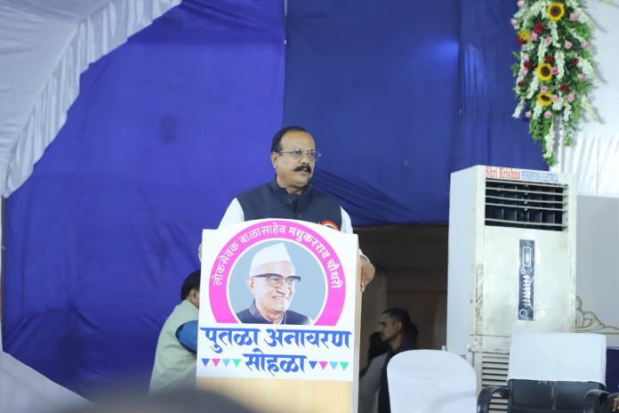 The Mahayuti government is neck-deep in corruption; a white paper should be issued on all major projects, including Samruddhi: Harshvardhan Sapkal. The Mahayuti government is neck-deep in corruption; a white paper should be issued on all major projects, including Samruddhi: Harshvardhan Sapkal.